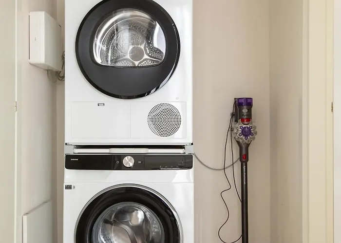 Centro - Moderno Con Parcheggio Sienne