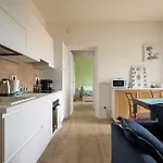 Apartment Centro - Moderno Con Parcheggio Privato *