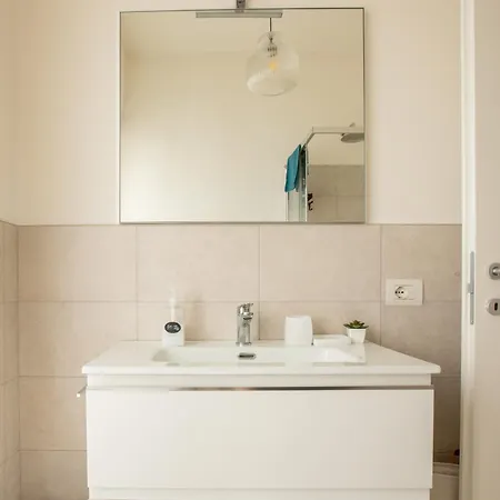 Centro - Moderno Con Parcheggio Privato Lejlighed *
