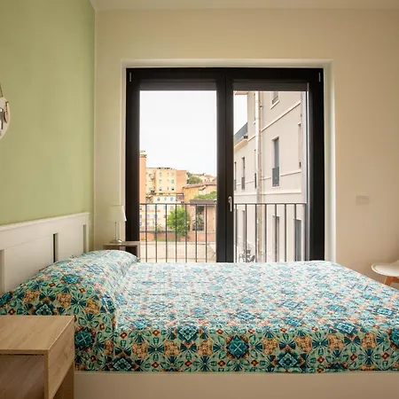 Centro - Moderno Con Parcheggio Privato
