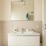 Centro - Moderno Con Parcheggio Privato Daire *