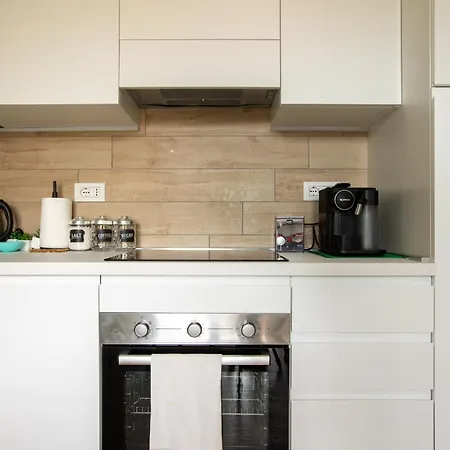 아파트 Santa Petronilla - Per Gruppi Con Parcheggio