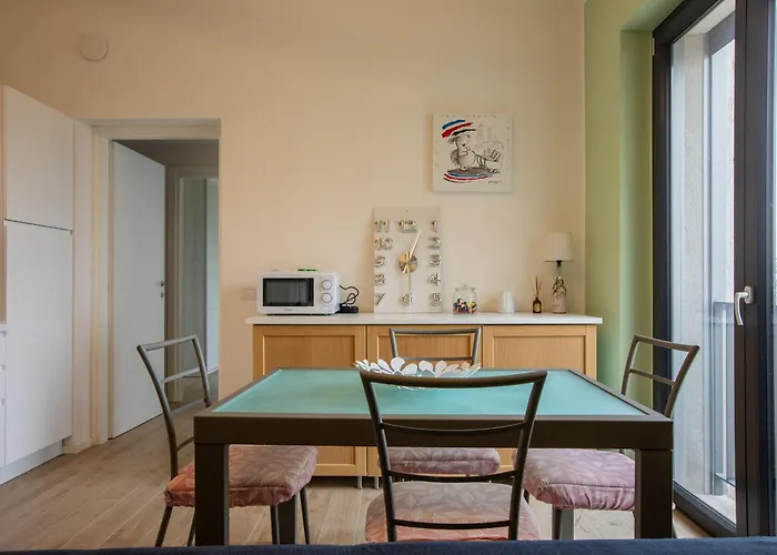 Appartamento Santa Petronilla - Per Gruppi Con Parcheggio