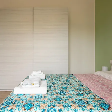 Santa Petronilla - Per Gruppi Con Parcheggio